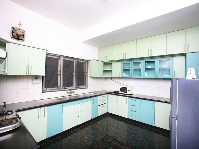 Hotel Oyo 10120 Felicity Inn Guindy