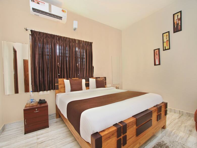 Hotel Oyo 10182 Avyukta Homestay
