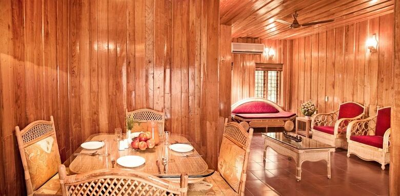 Hotel Thekkady - Woods N Spice
