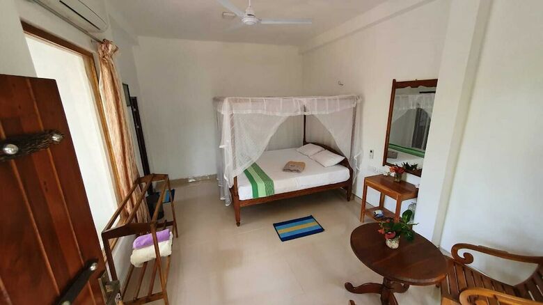 Hotel Turtle Paradise