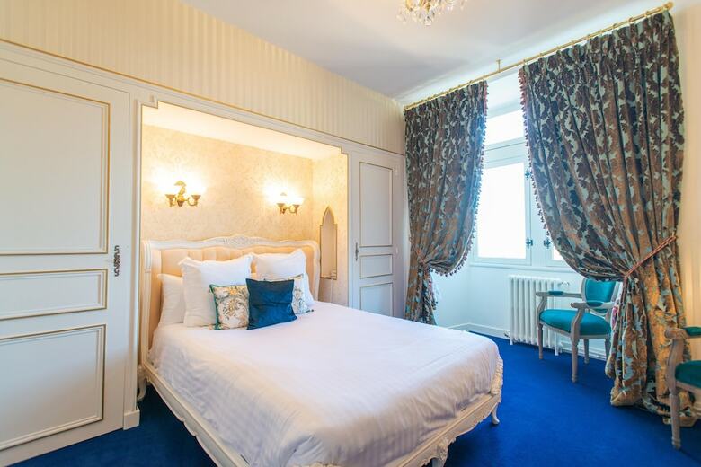 Hotel Ch�teau Le Prieur� - Younan Collection