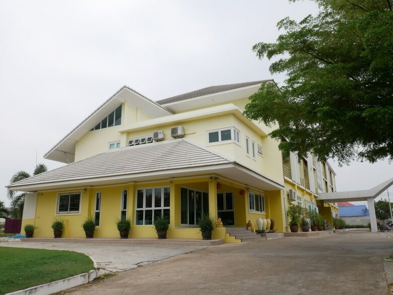 Hotel All Seasons Residence