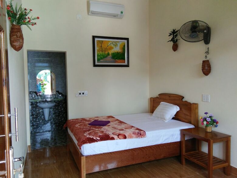 Hotel Tu Lan Homestay