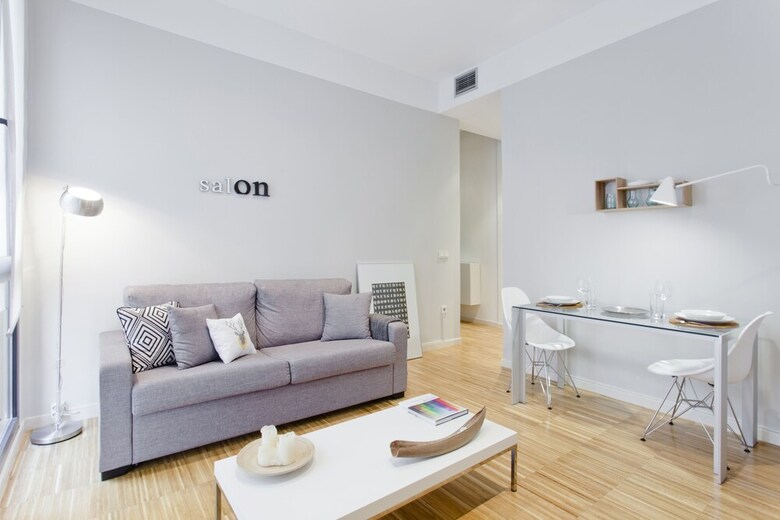 Gran Via Apartments By Flatsweethome