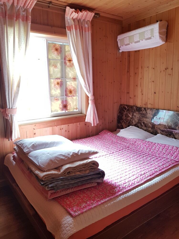 Pension Jeju Good House