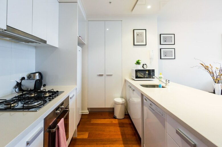 Dali, 1bdr Southbank Apartment