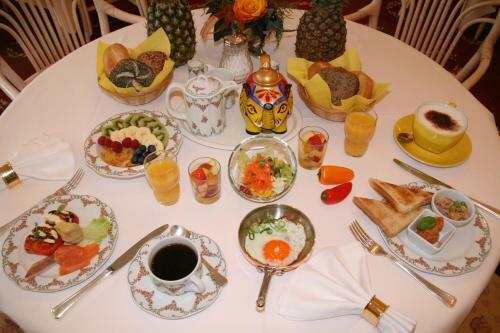 Hostal Hotel Modena