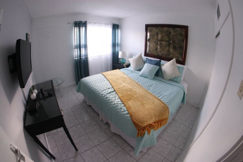 Apartamentos Beach Condo At Turtle Towers