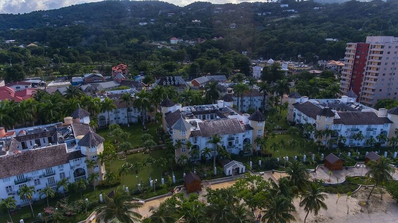 Apartamentos Mermaid Suites At Sandcastles