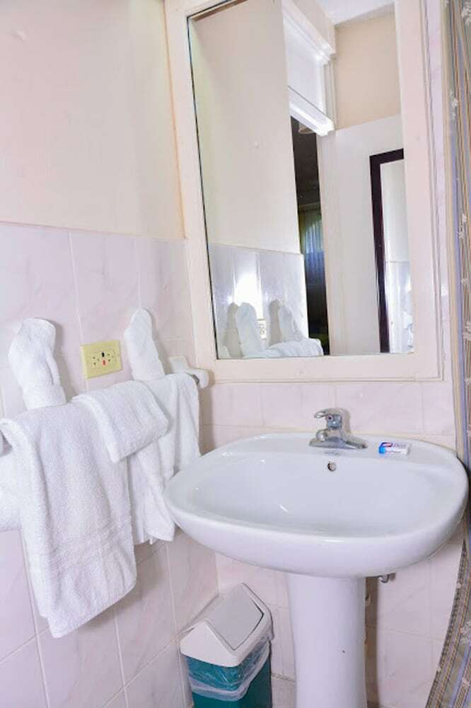 Apartamentos Mermaid Suites At Sandcastles
