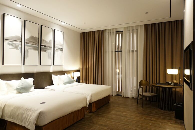 H Life Hotel Qianhai Branch