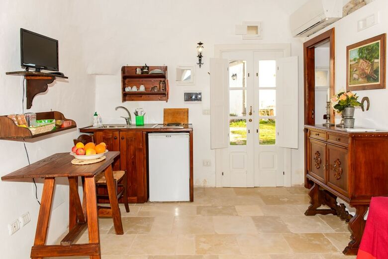 Bed & Breakfast Masseria Pozzo Tre Pile - Romantic Trullo