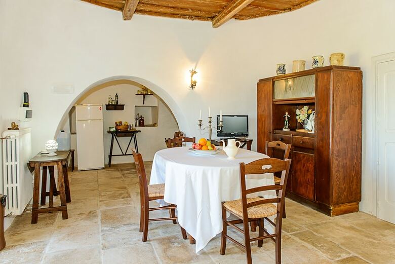 Bed & Breakfast Masseria Pozzo Tre Pile - Romantic Trullo