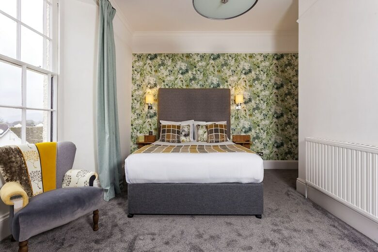 Bed & Breakfast Oakbank House