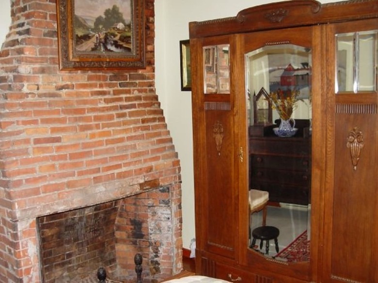 Bed & Breakfast Old Winterport Commercial House