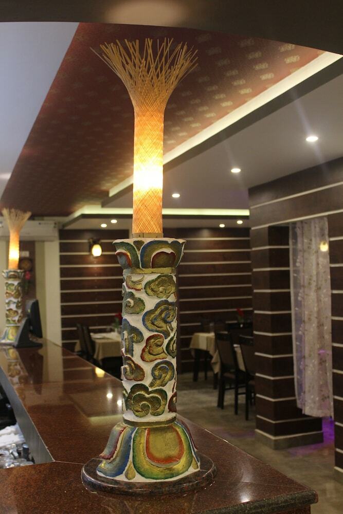Hotel The Lindsay Cheu Den