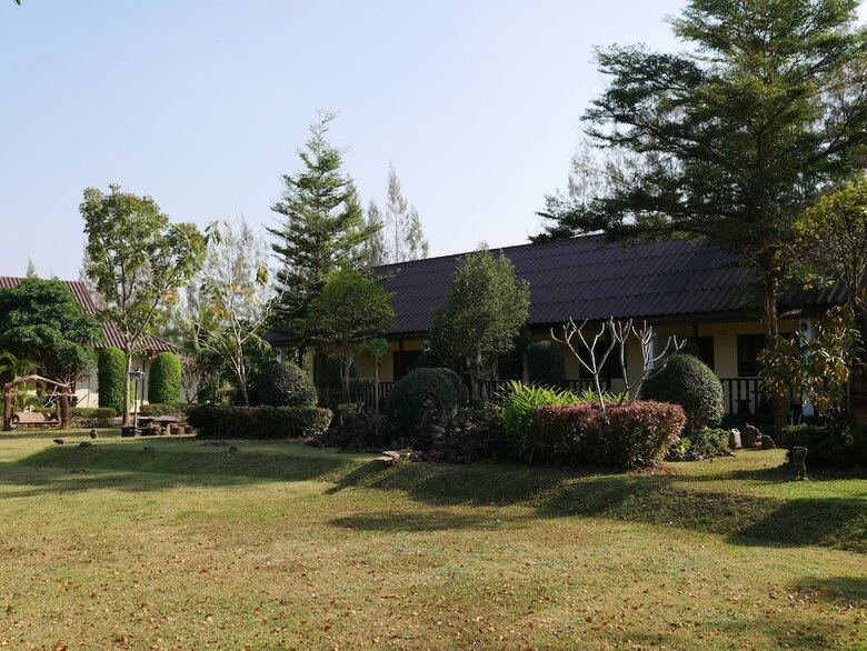 Hotel Suanluang Garden View Resort