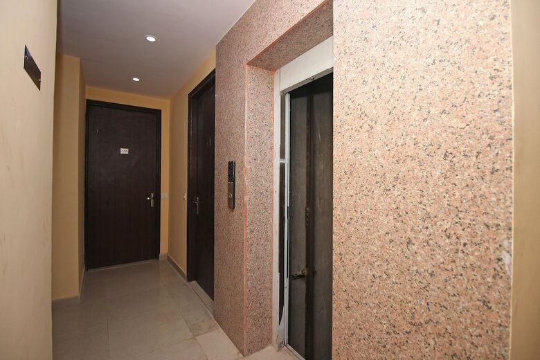 Oyo 9338 Hotel Intown