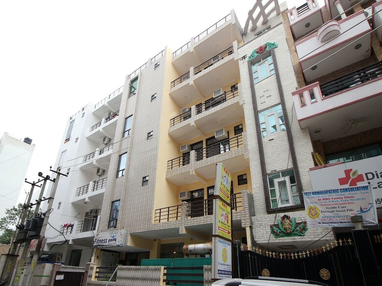 Oyo 9338 Hotel Intown
