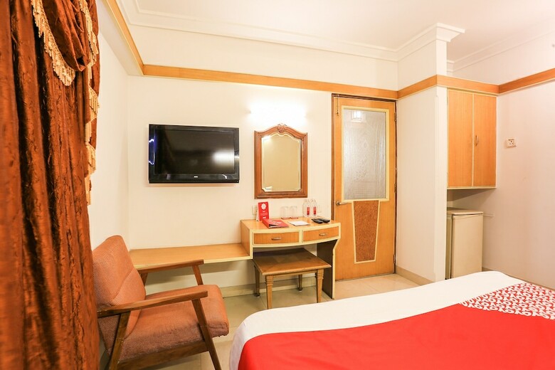 Hotel Oyo Flagship 047 Railway Station Surat