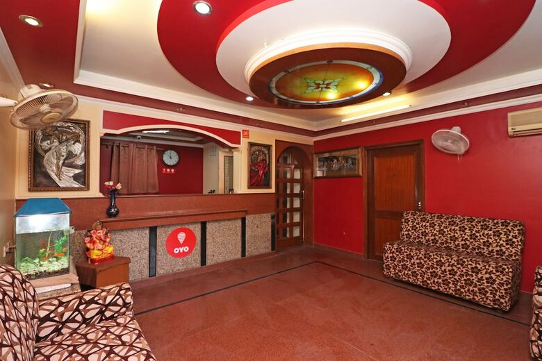 Hotel Oyo 10661 Dsr Classic