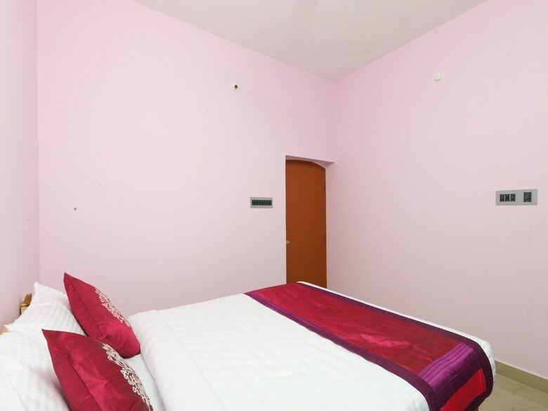 Oyo 10910 Home Green View 4bhk Paradise Beach