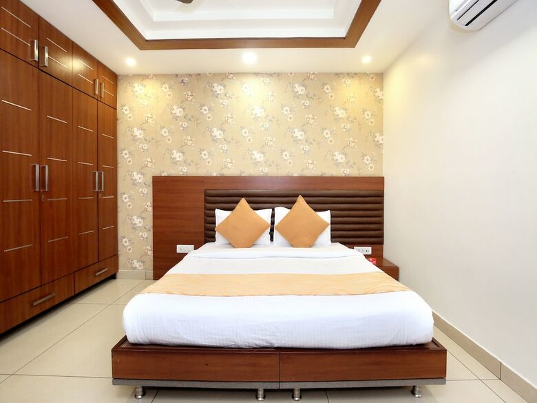 Oyo 2860 Hotel 24x7 Inn