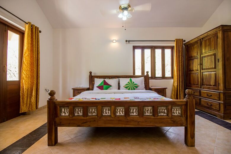 Oyo Home 11542 Spacious 3bhk Villa Assagao