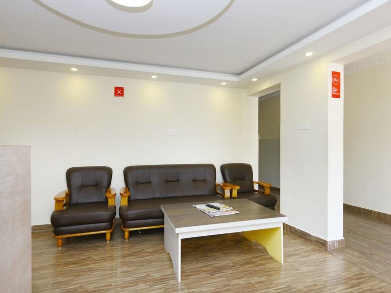 Hotel Oyo 9184 Lumino Skypark