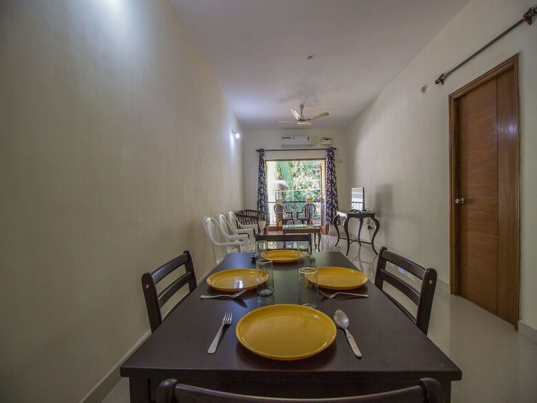 Villa Oyo 11573 Home Breezy 2bhk Candolim