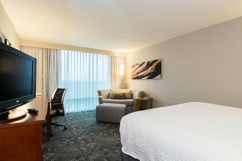 Hotel Courtyard By Marriott Columbia Downtown At Usc