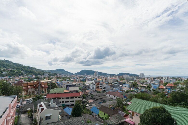 Goldstone Residency Patong , Phuket