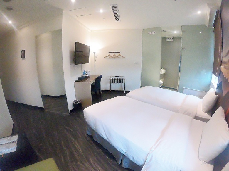 Merryday Hotel Banqiao Branch