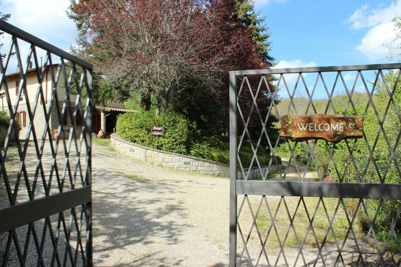 Residencia Borgo Caiano Country Inn