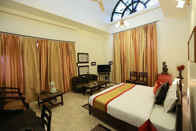 Hotel Oyo 8844 Meadows Inn
