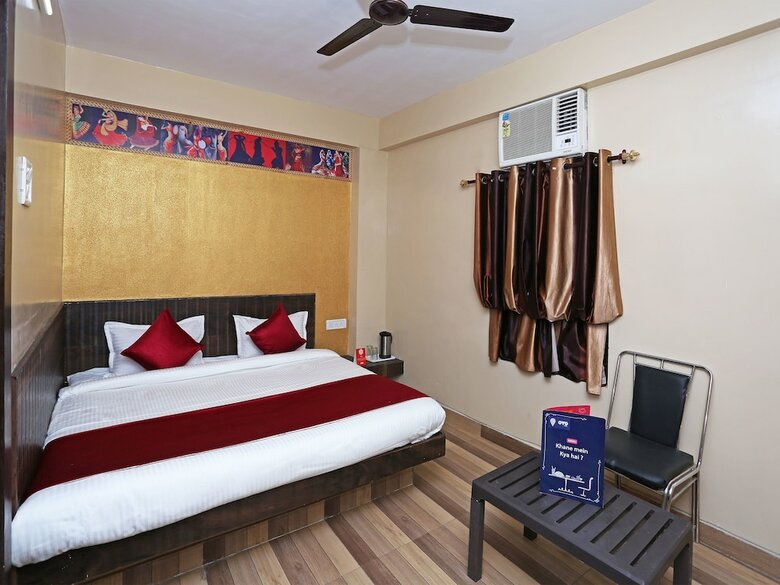 Oyo 10137 Hotel Vaishnavi