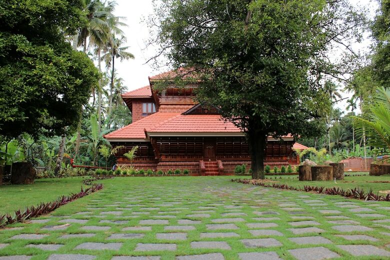 Hotel Neelambari Ecotourism