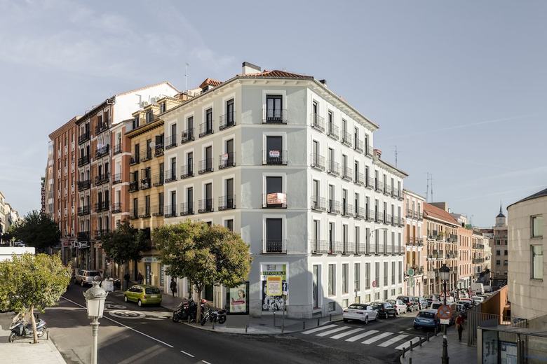 Puerta Toledo Apartment By Flatsweethome