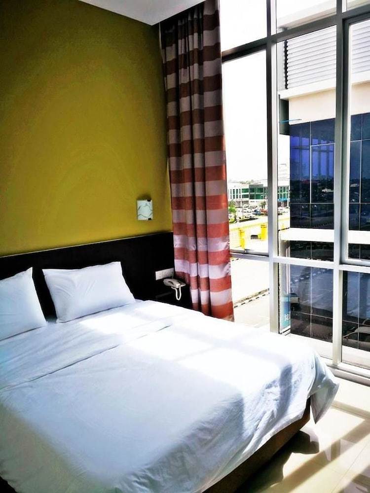 Hotel Comfort Inn