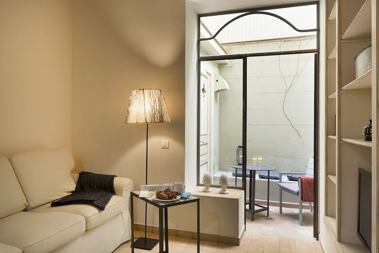 Apartamentos Palace Gracia Nextdoor