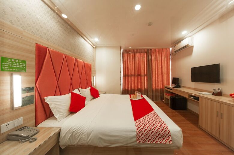 Oyo 8011 Hotel