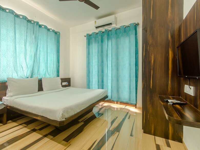 Oyo 9738 Hotel House Khas Suites