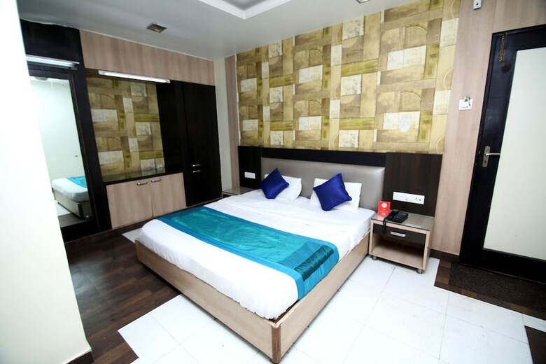 Oyo 9095 Hotel Kanishka