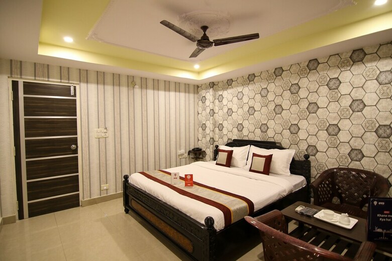 Hotel Oyo 9207 Chakri Guest House
