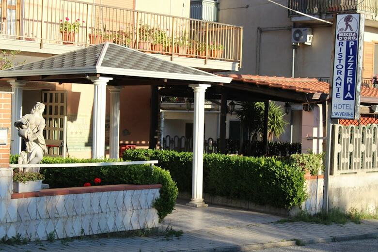 Posada Ristorante Hotel Avvenire