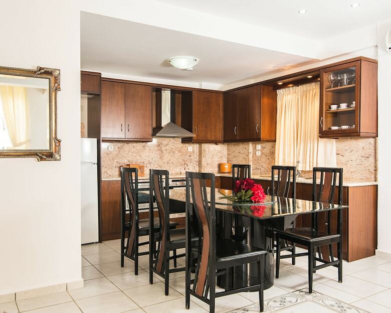Apartamentos Yiannis Manos
