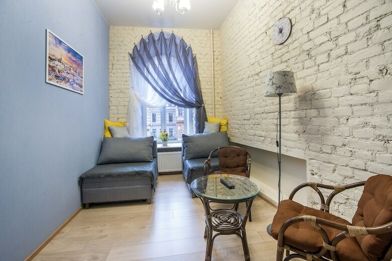 History Apartments