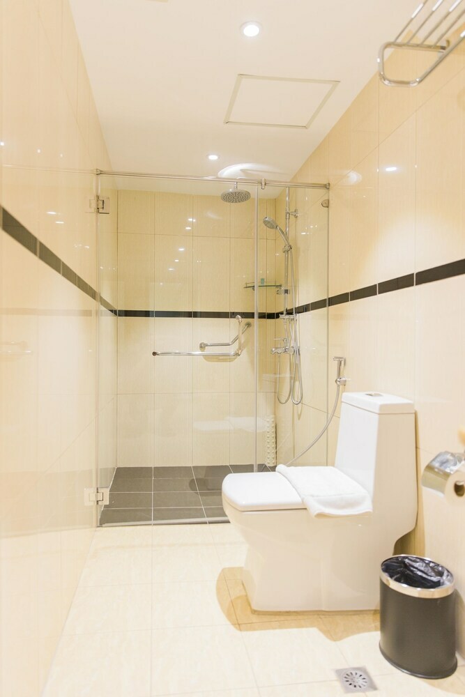 Swiss-belhotel Blulane Manila Philippines