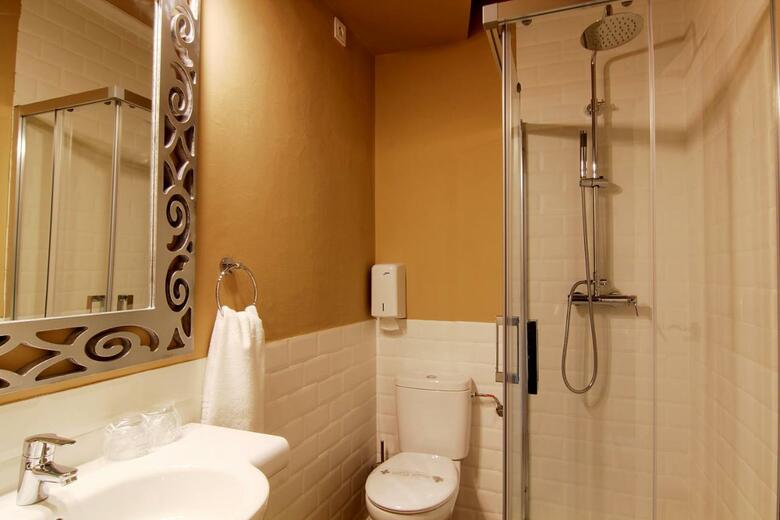 Hostal Los Casta�uelos