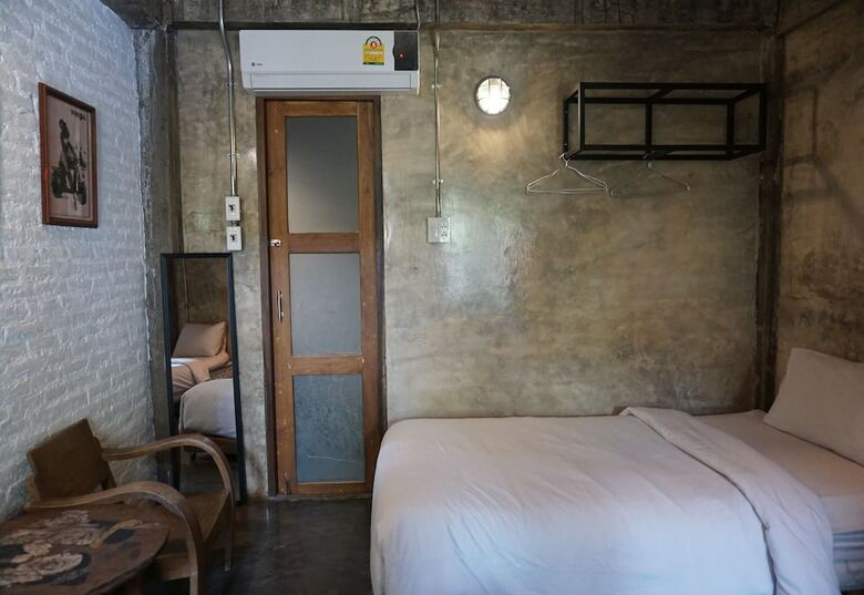 Huen Chang Puek Hotel
